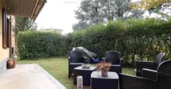 Confortevole trilocale con giardino privato